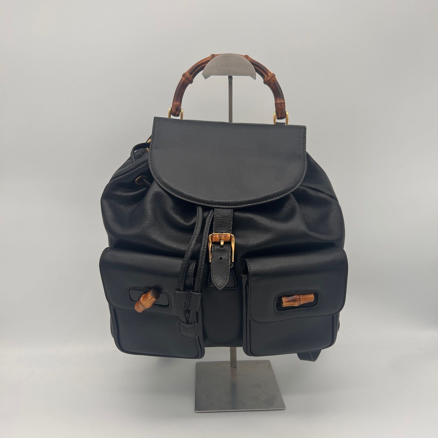 GUCCI グッチ バンブー ブラック 黒 ブラウン ゴールド金具 GUCCI グッチ バンブー ブラック 黒 ブラウン ゴールド金具