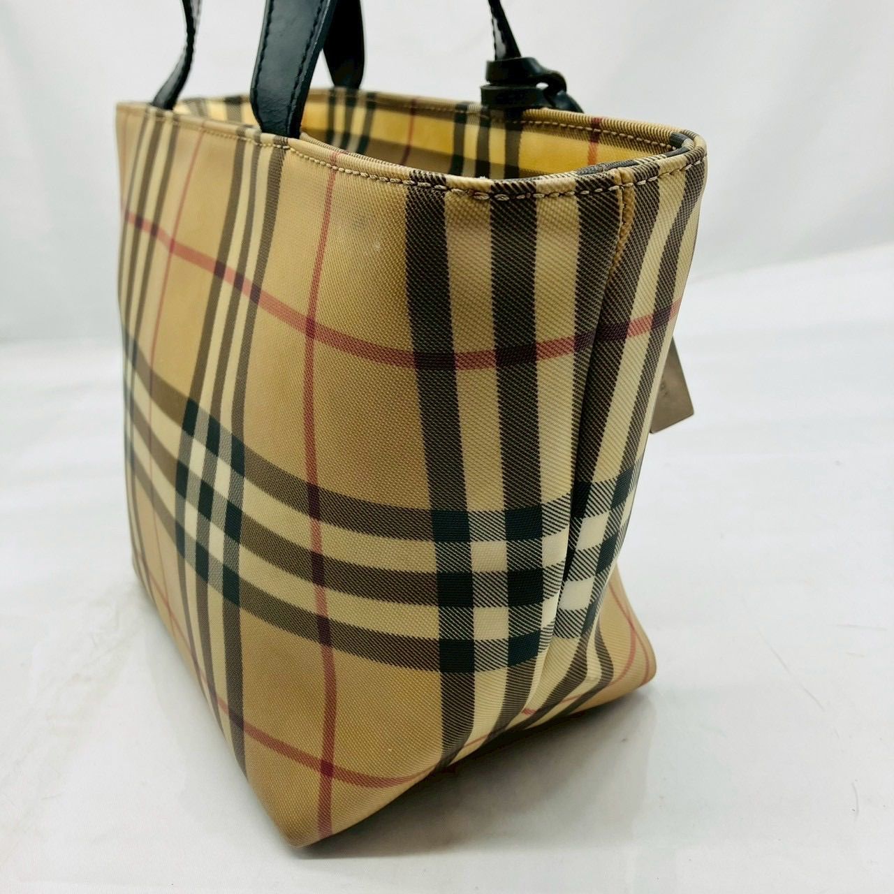 Burberry London ハンドバッグ ノバチェック PVC レザー コンパクト 