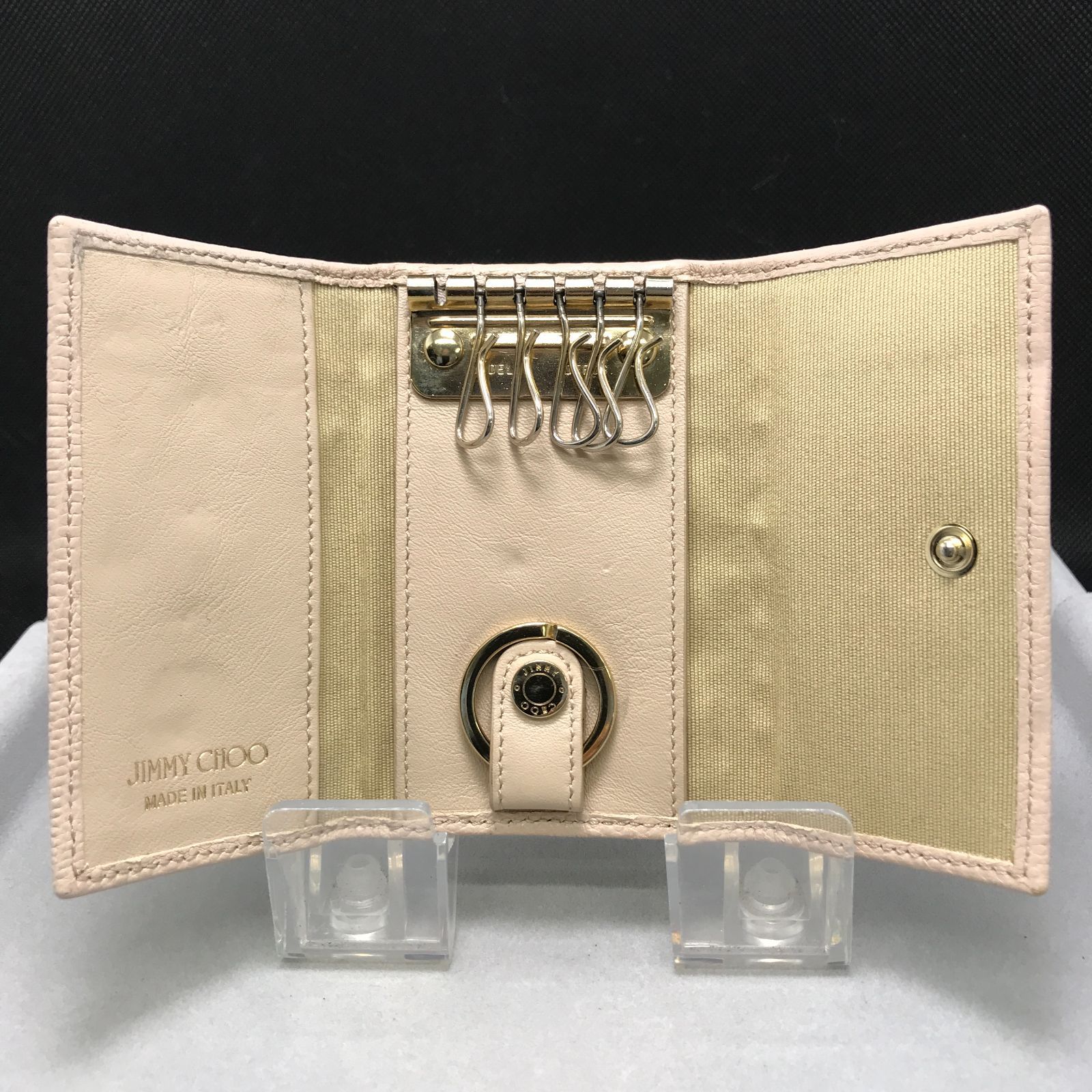 Jimmy Choo ジミーチュウ 6連キーケース スタッズ 1298 - メルカリ