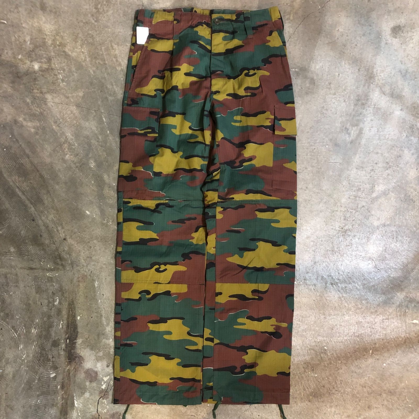 T7958 ベルギー軍 M-90 ジグソーカモ ダブルニーパンツ 古着 - メルカリ