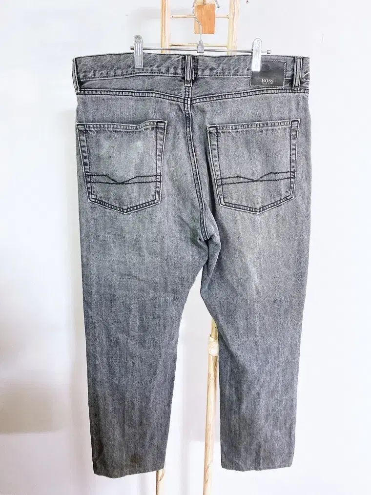 HOT，爆買い】 モンヴィンテージ (34インチ) BOSSボス メンズ グレー 