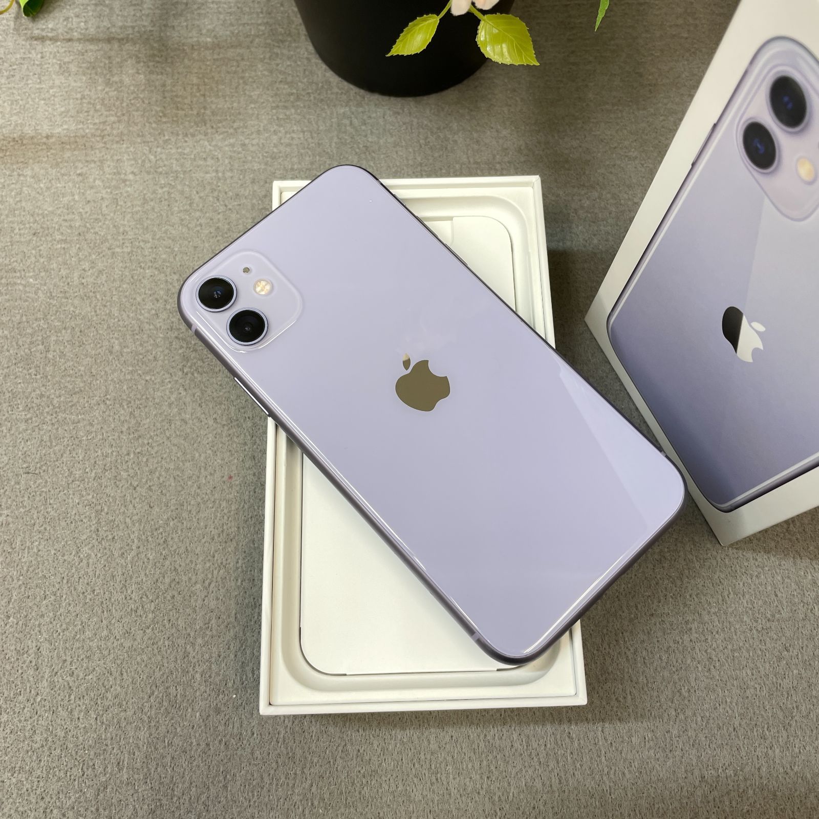 新品同様 iPhone 11 64Gb パープル 国内SIMフリー 送料無料 - メルカリ
