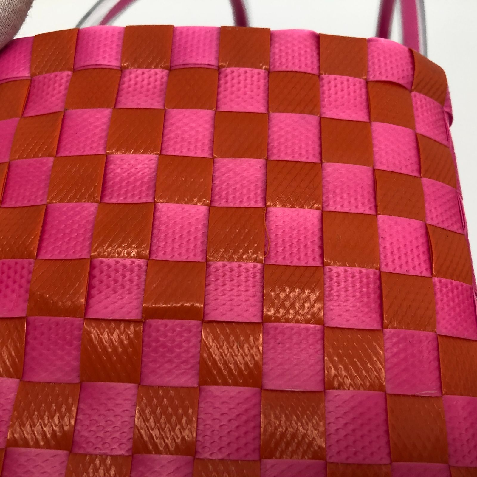 ほぼ未使用⭐︎MARNI ビビッドカラーかごバッグ MARNI マルニ バッグ カゴバッグ ハンドバッグ ピンク Mバスケット