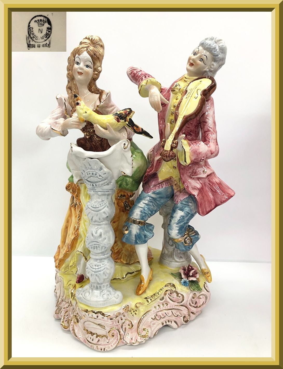 陶製西洋人形【Capodimonte】カポディモンテ　鳩と遊ぶ少女像　イタリア製 陶製西洋人形【Capodimonte】カポディモンテ 鳩と遊ぶ少女像