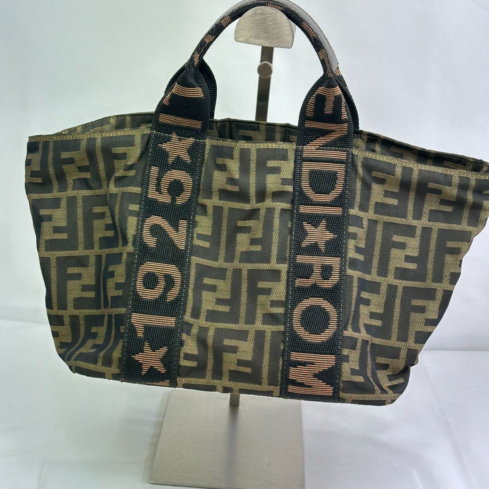 FENDI ミニバッグ 舟形 ズッカ柄 ジャガード素材 ハンドバッグ - メルカリ