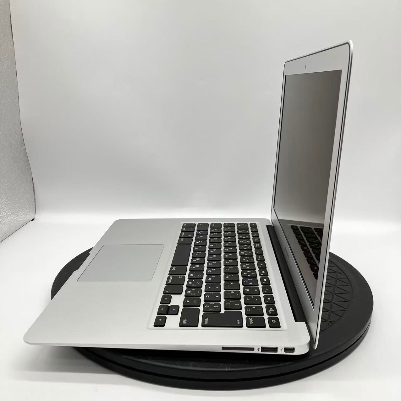 整備済 美品 MacBook Air 13.3 (2015) i5 RAM8GB SSD256GB - メルカリ