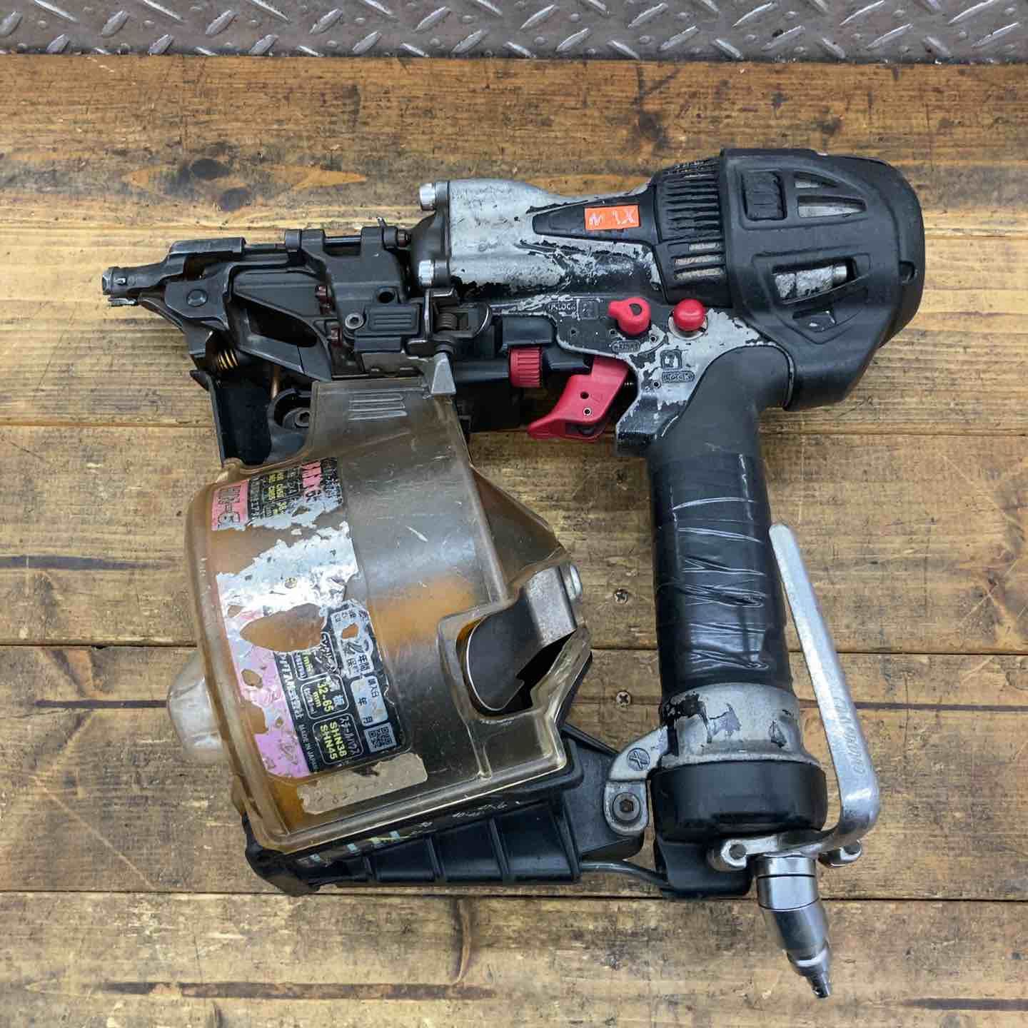 ◇マックス(MAX) 高圧エア釘打ち機 HN-65N2(D)ブラック【所沢店 