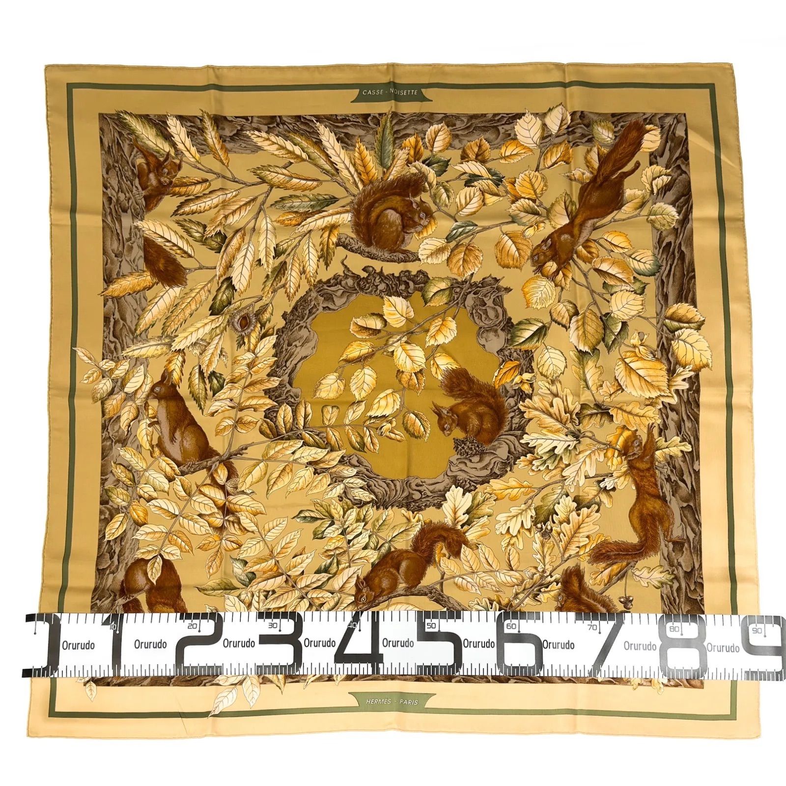 HERMES エルメス カレ90 スカーフ シルク リス柄 CASSE NOISETTE