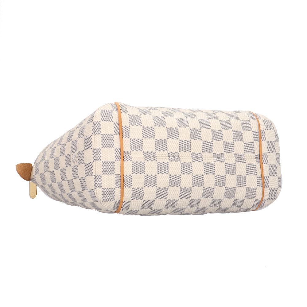 Buy from Japan Easily