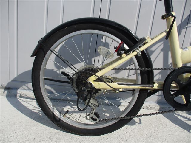 E934★12800円★　折りたたみ中古自転車【20インチ　アイボリー 】 E934☆整備済み☆完成車発送☆中古折りたたみ自転車【20インチ