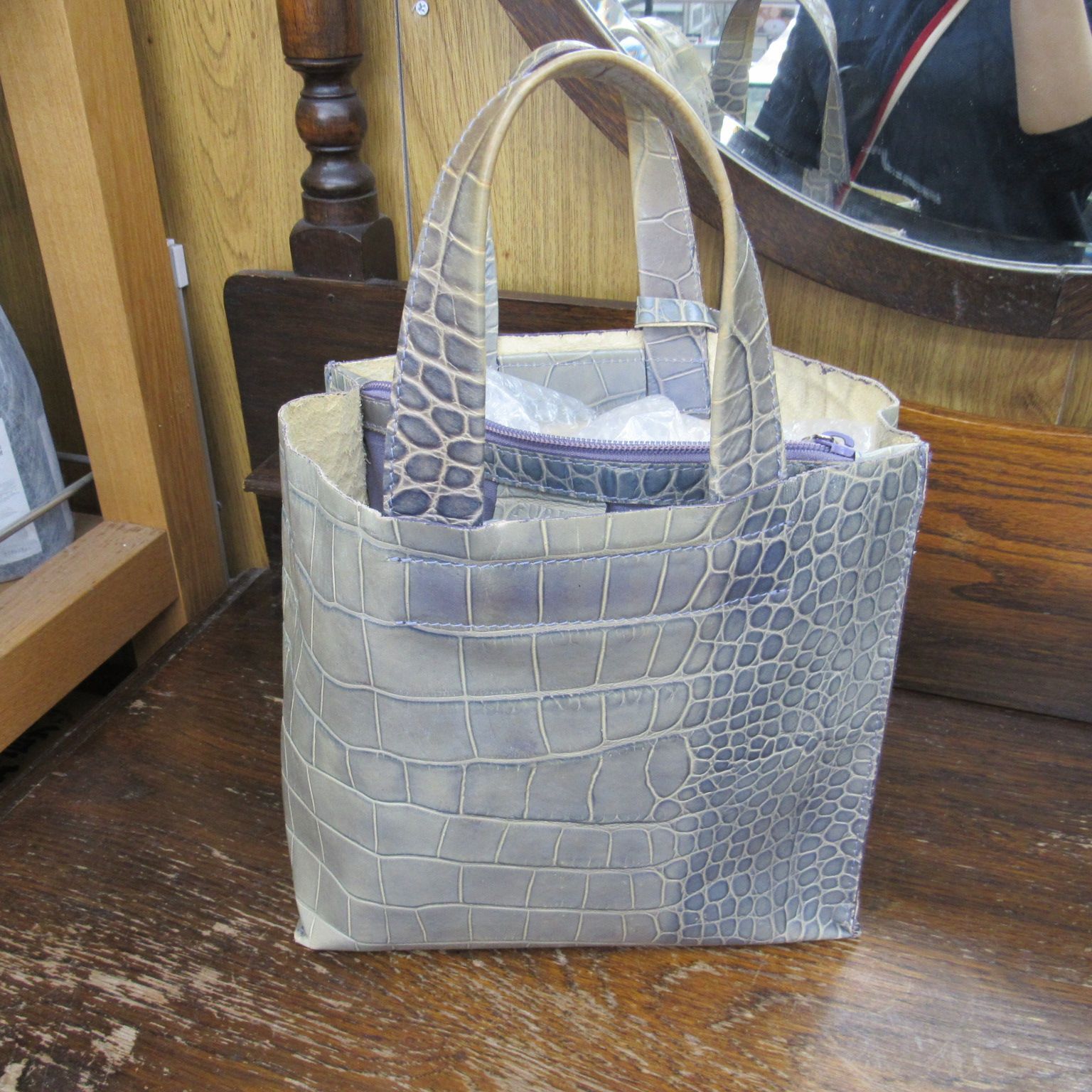 FURLA フルラ クロコダイル 型押し トートバッグ ハンドバッグ ブルー 