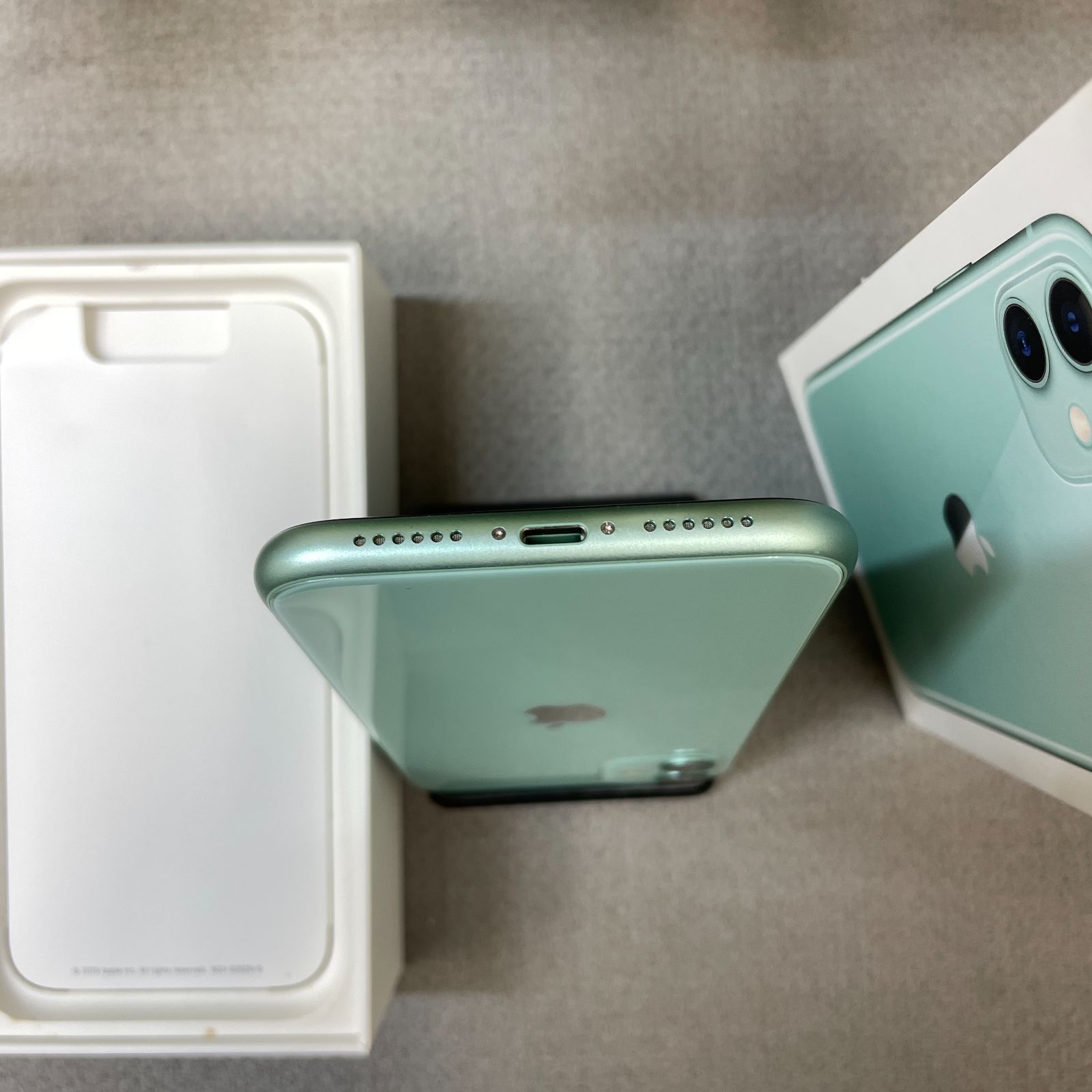 iPhone 11 64GB グリーン SIMフリー 新品同様 - メルカリ