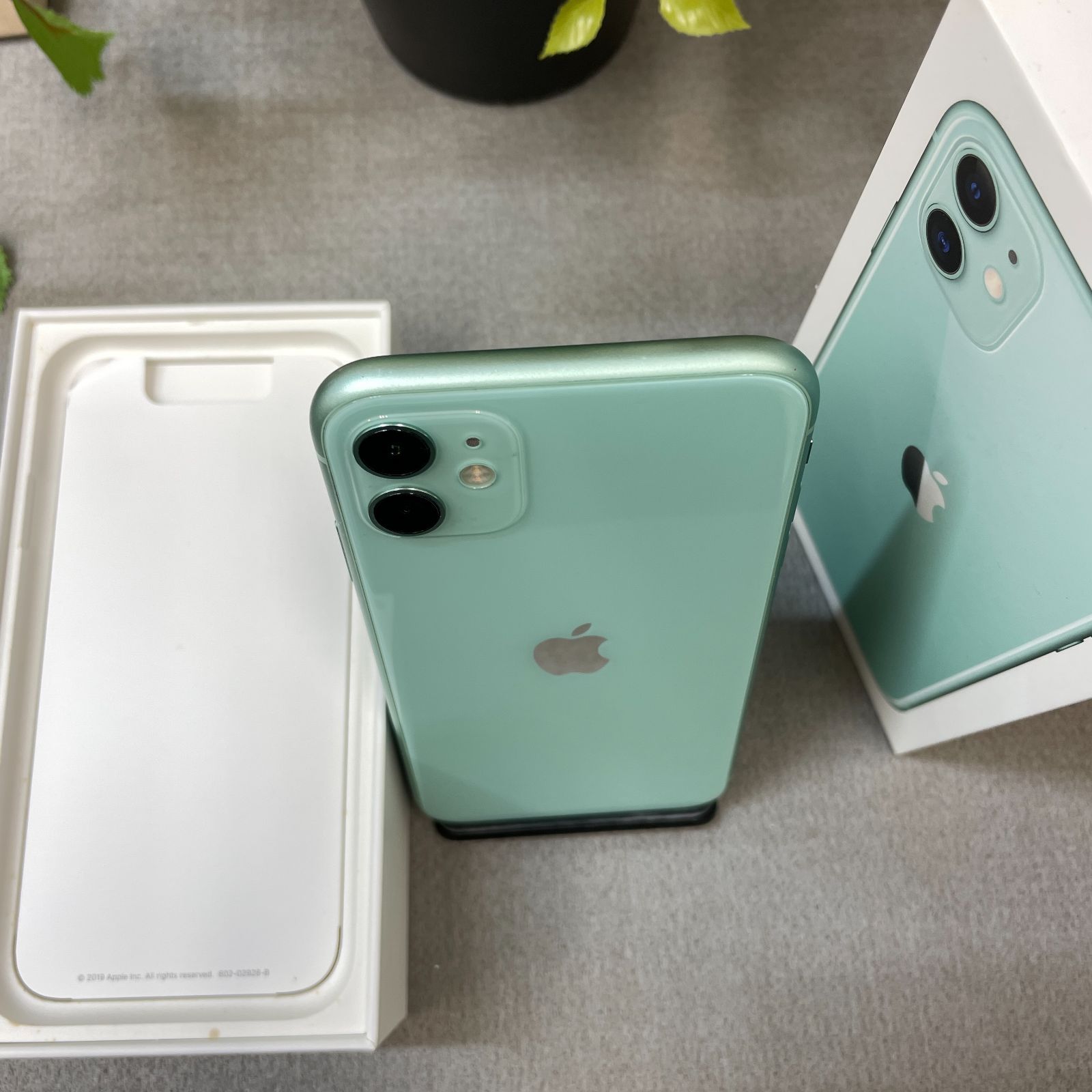 iPhone 11 64GB グリーン SIMフリー 新品同様 - メルカリ