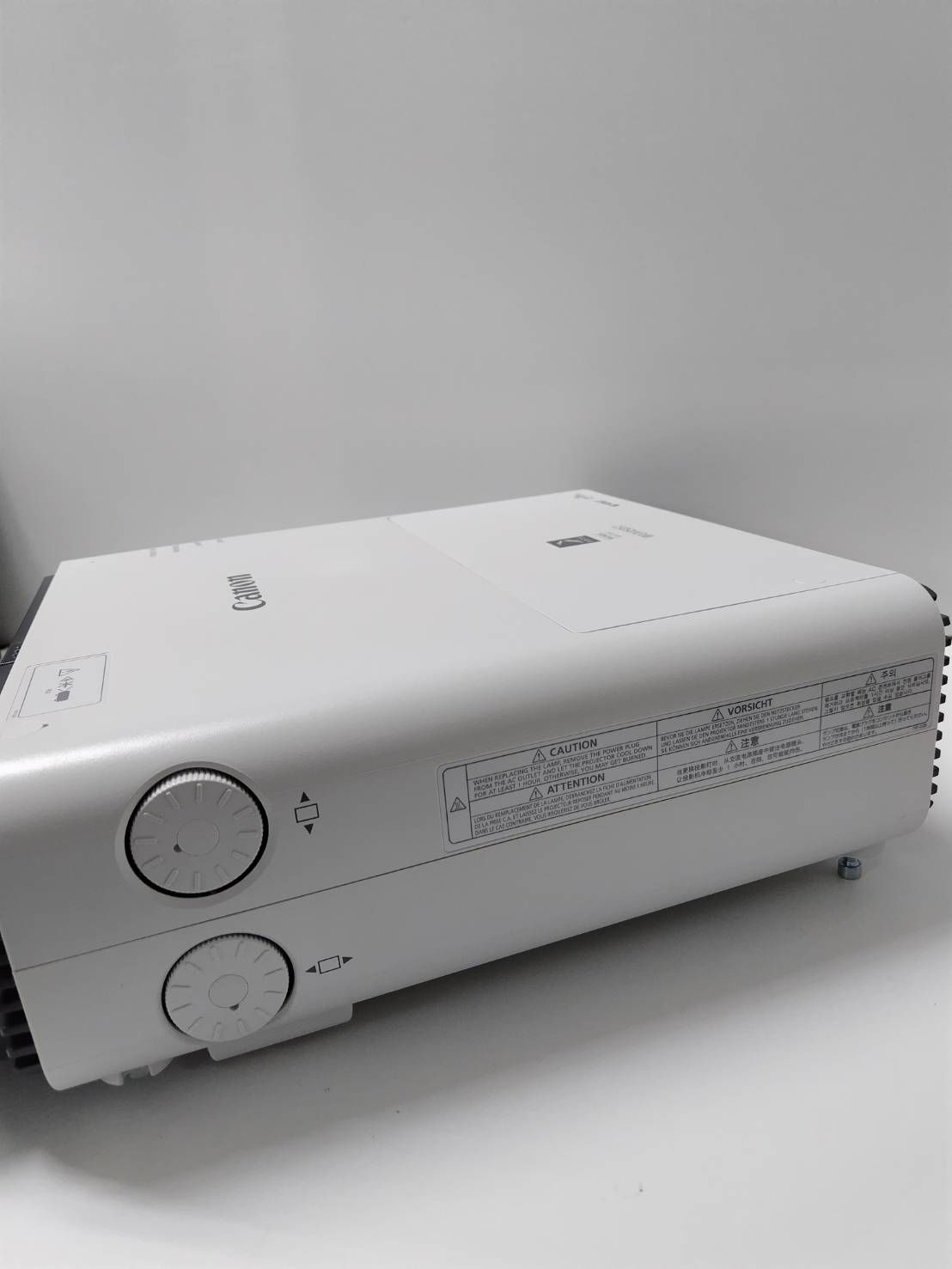 ジャンク】Canon WUX450ST プロジェクター - メルカリ