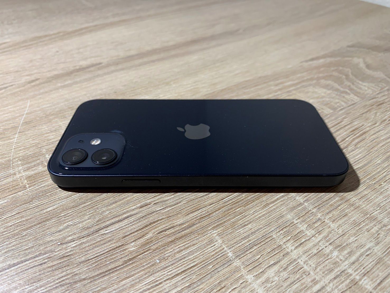 ジャンク】iPhone 12 256GB ブラック - メルカリ