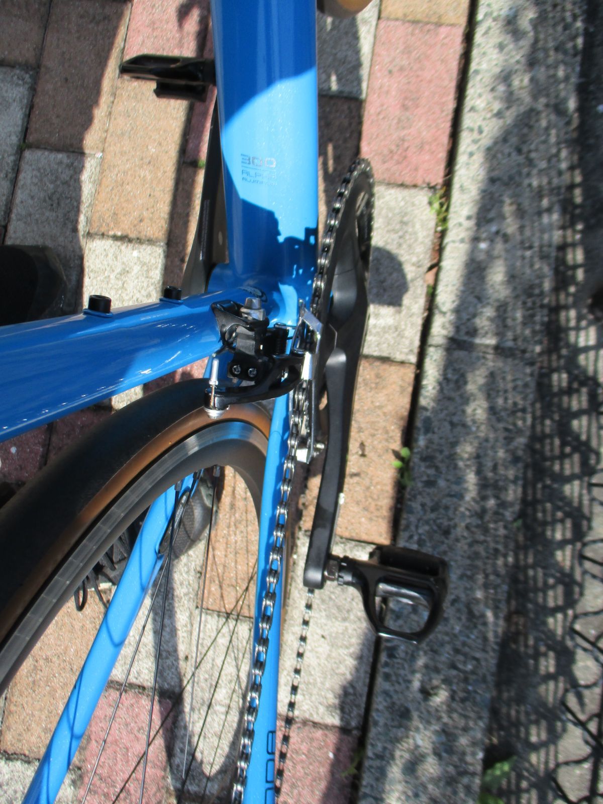 B101 TREK Emonda ALR 300RLPHR ALMINIUM - メルカリ