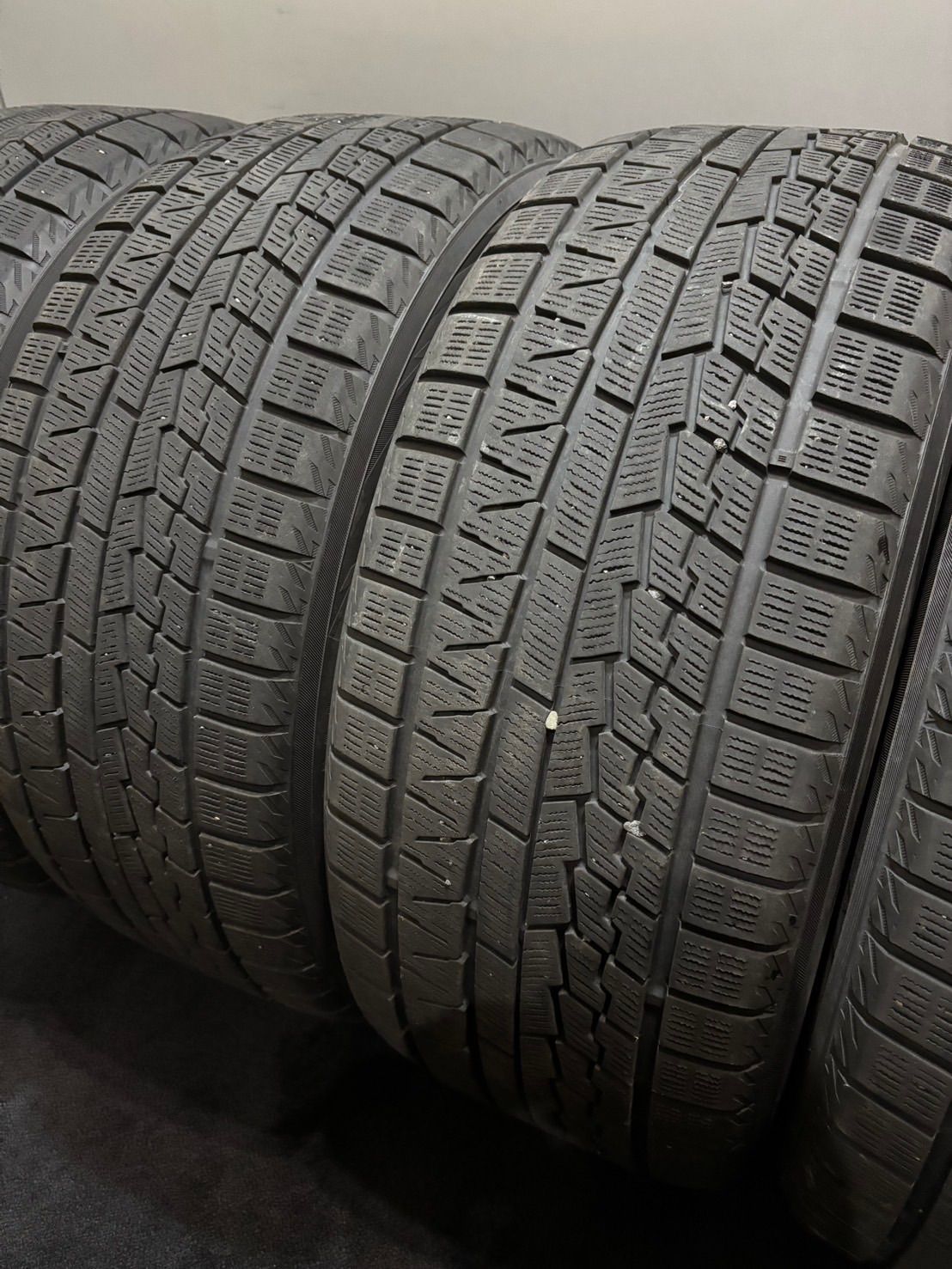 ☆245/45R19 YOKOHAMA/ice GUARD iG70 22年製 スタッドレス 4本 ☆245/45R19 YOKOHAMA/ice GUARD iG70 22年製 スタッドレス 4本