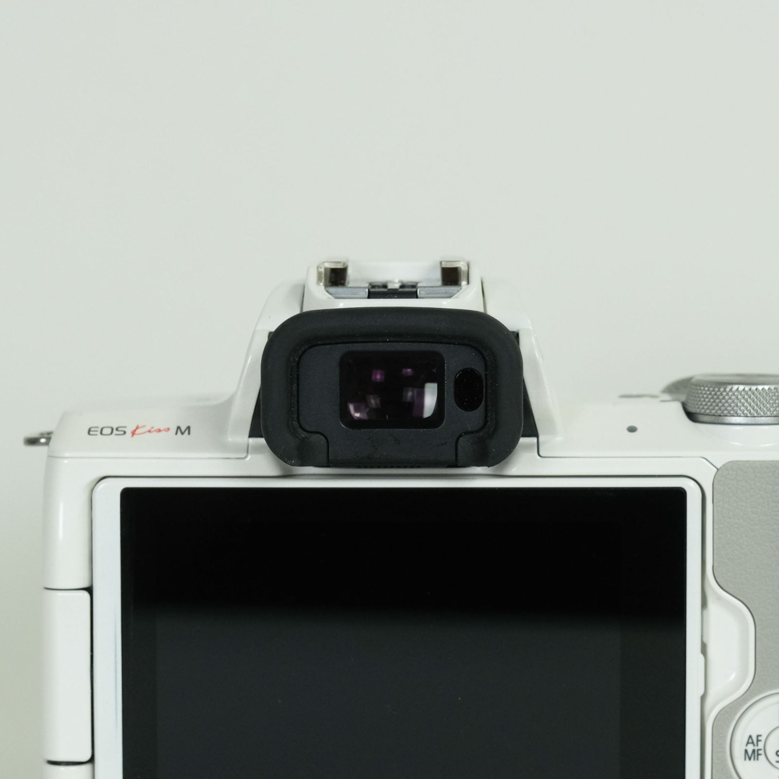 美品 | バッテリー2個付] Canon EOS Kiss M [ボディ ホワイト] | Canon 