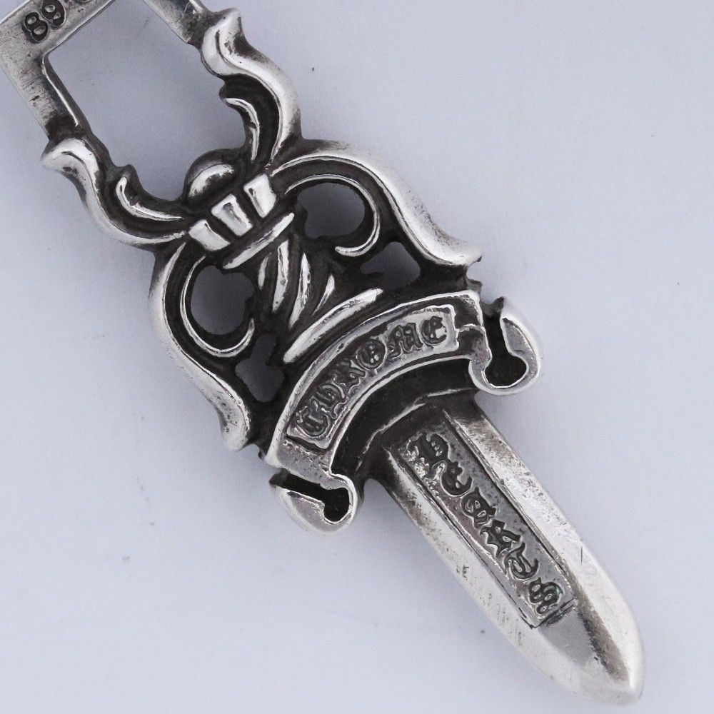 CHROME HEARTS #10 ダガー ペンダント シルバー - メルカリ