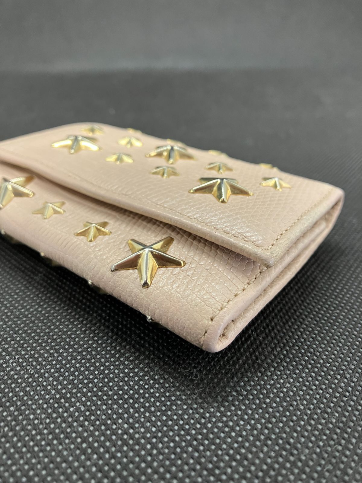 Jimmy Choo ジミーチュウ 6連キーケース スタッズ 1298 - メルカリ