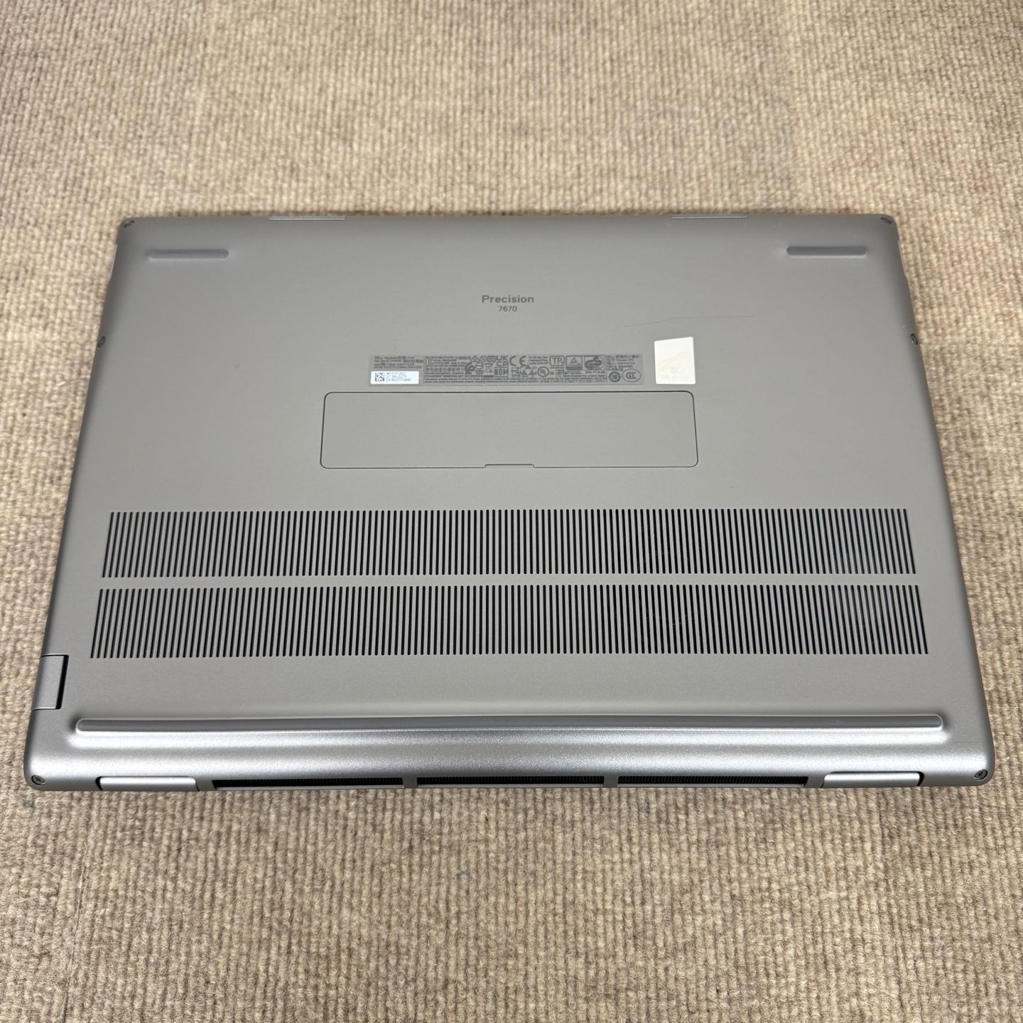 RTX3080Ti搭載 Dell 7670 i7-12850HX 32GB SSD2TB - メルカリ