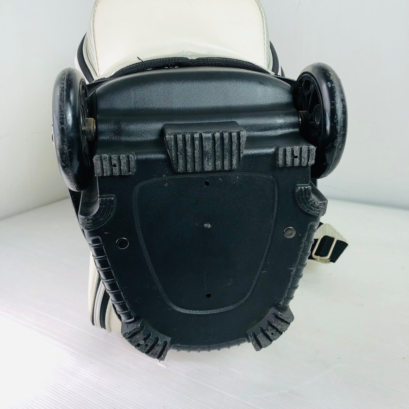 キャスターハンドル付き 10.5型