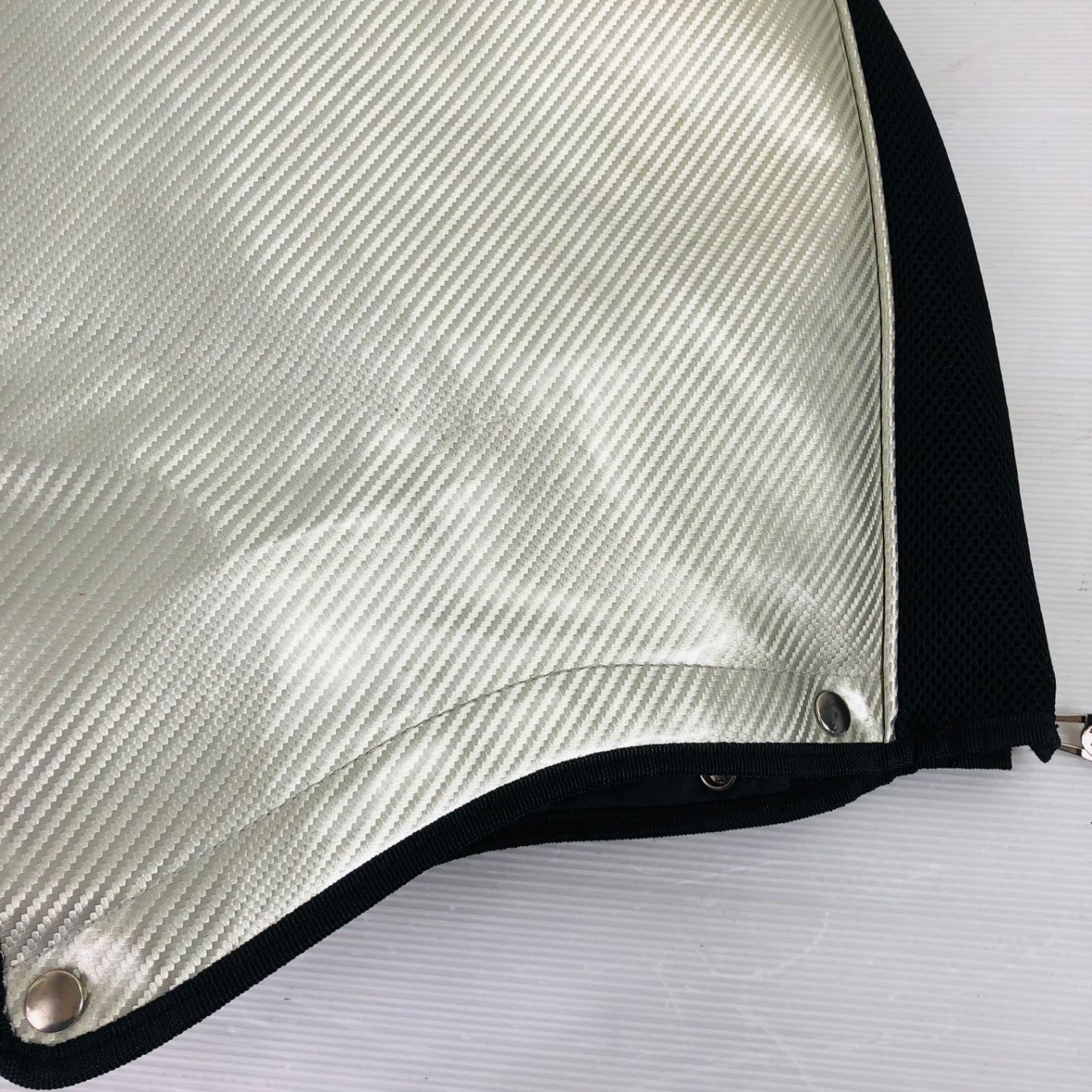 キャスターハンドル付き 10.5型