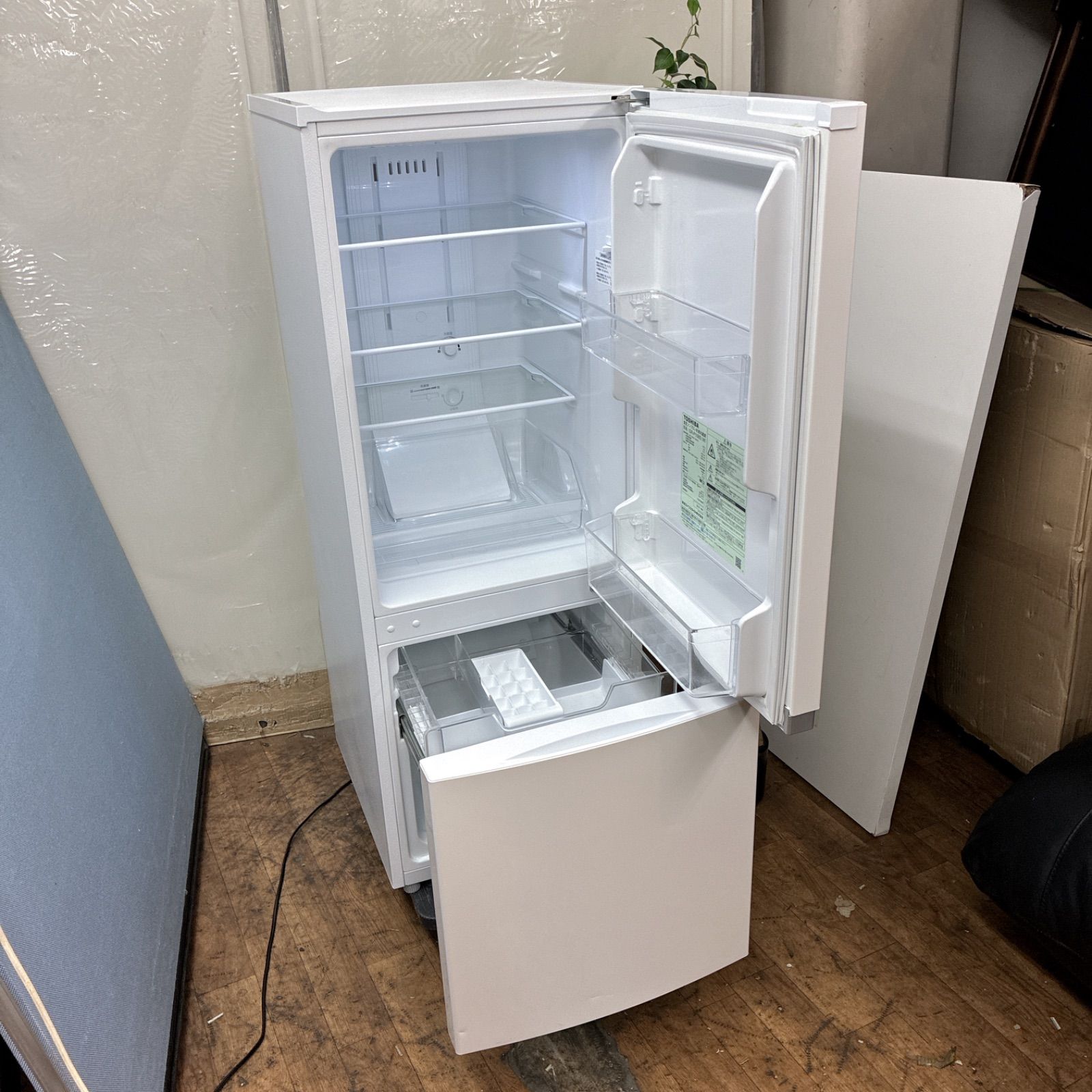S146 ☀️ TOSHIBA ❘ 東芝 2ドア冷蔵庫 (153L・右開き）19年製 GR 