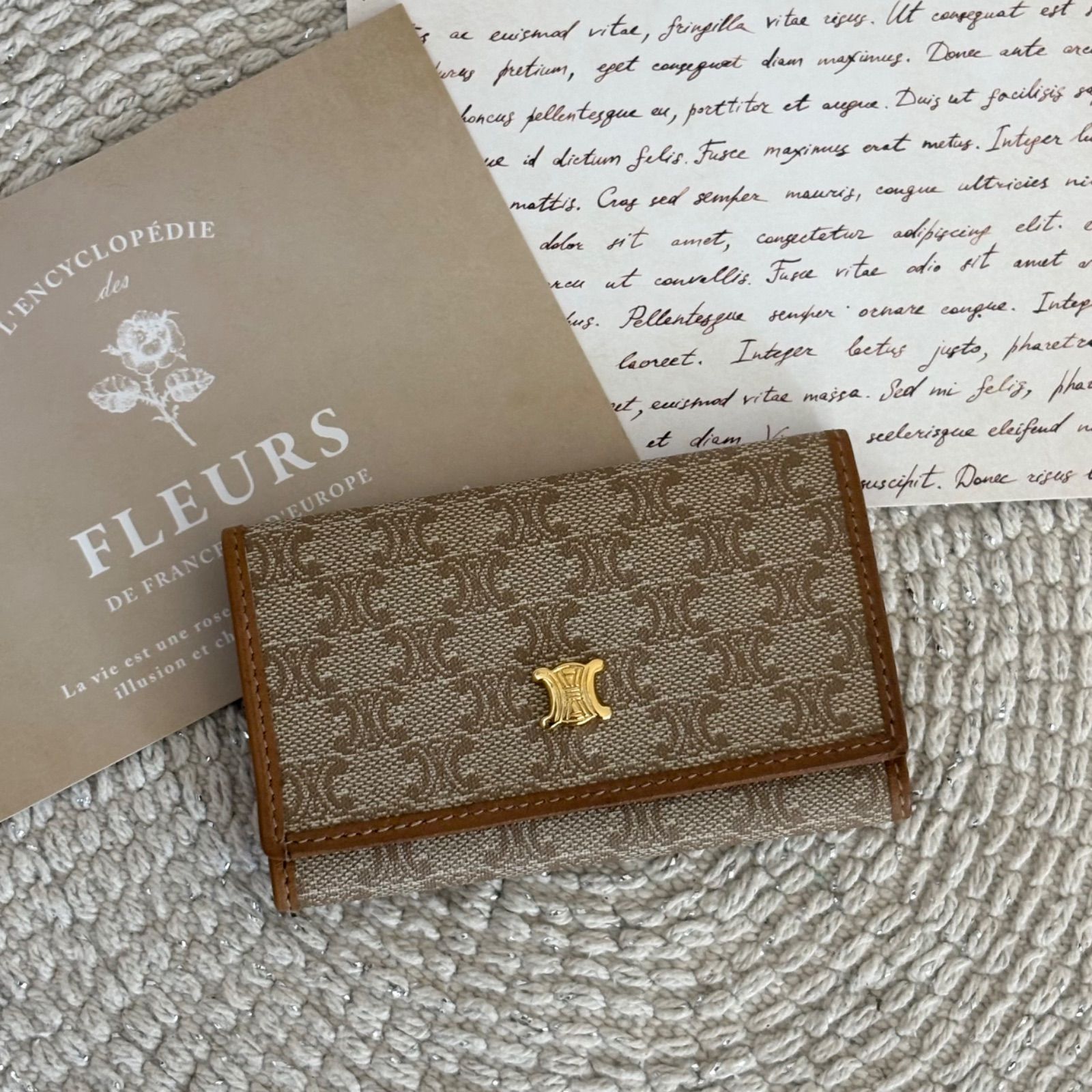 CELINE セリーヌ キーケース 4連 マカダム PVC ベージュ 美品 セリーヌ 6連キーケース ベージュ系 レザー マカダム ヴィンテージ