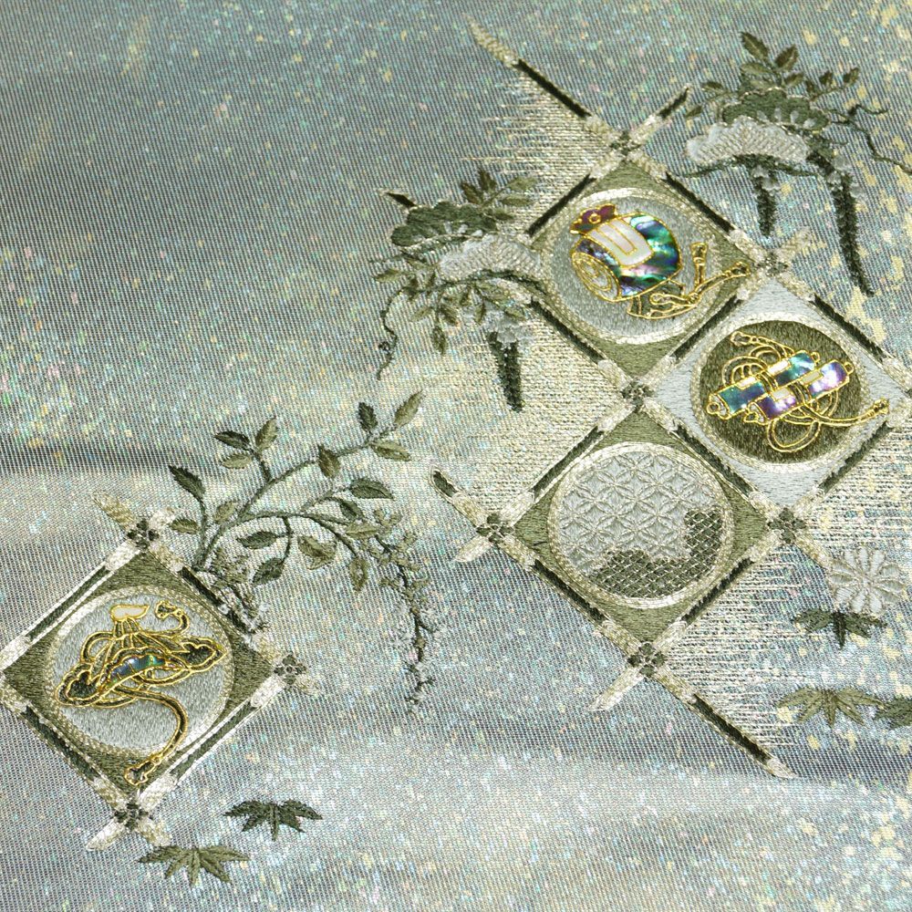 専用帯6104 ●螺鈿作家 甲斐泰造 螺鈿 刺繍 高級 正絹 袋帯 宝尽くし 袋帯 未使用品 螺鈿 甲斐泰造 格子に宝尽くし模様 落款有り 金彩 瀞金