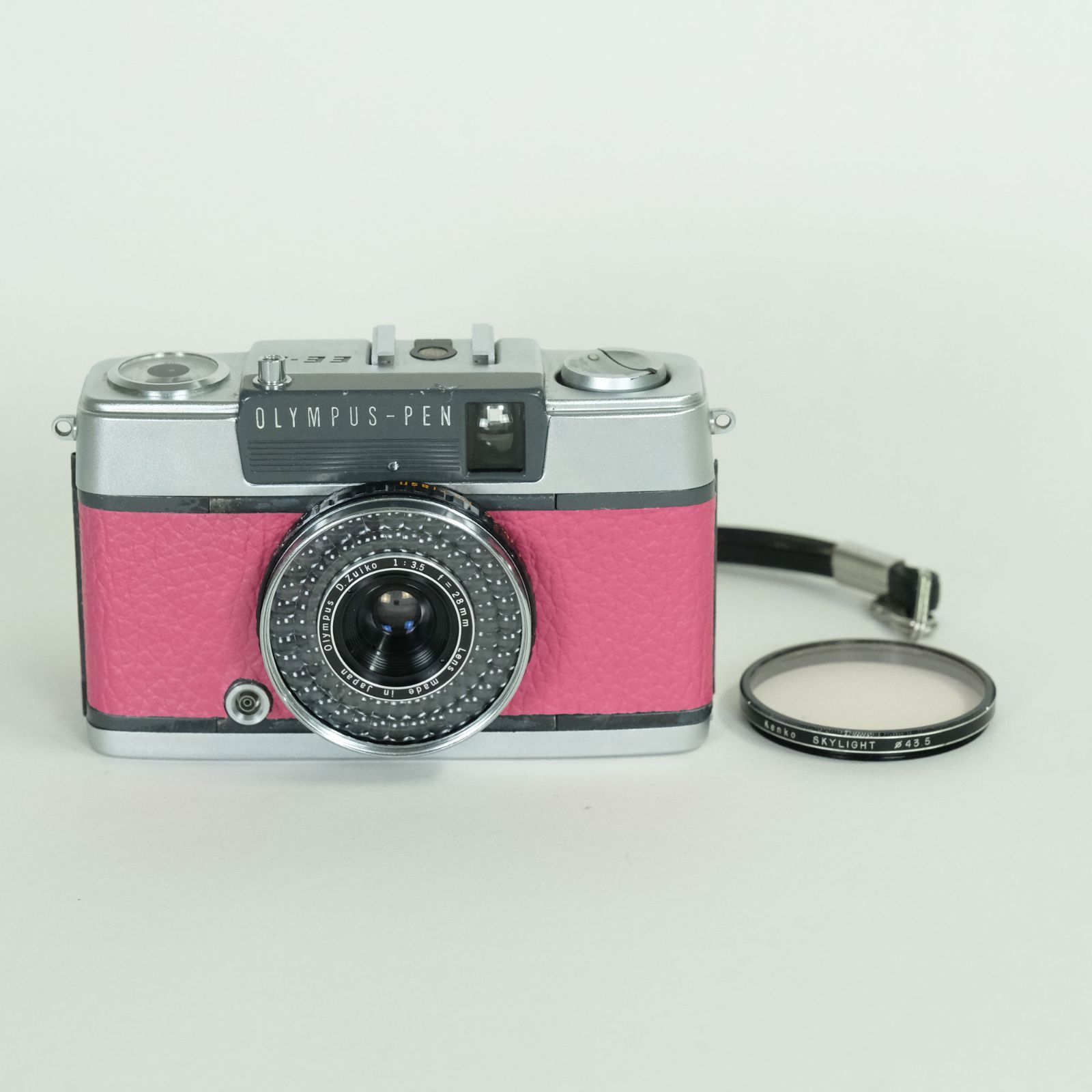 【完動品！！】Olympus Pen-EE S　ワインレッド　フィルムカメラ 26-002 リメイクカメラ OLYMPUS PEN-EE2（ワインレッド・ショッキング