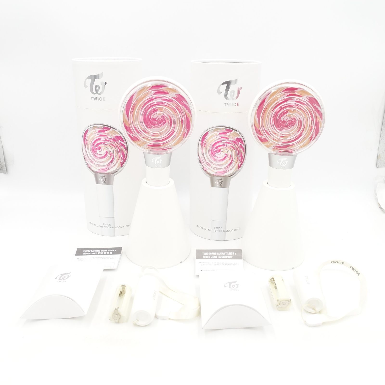 TWICE ペンライト 旧モデル 中古 箱付き 点灯確認済 オフィシャル