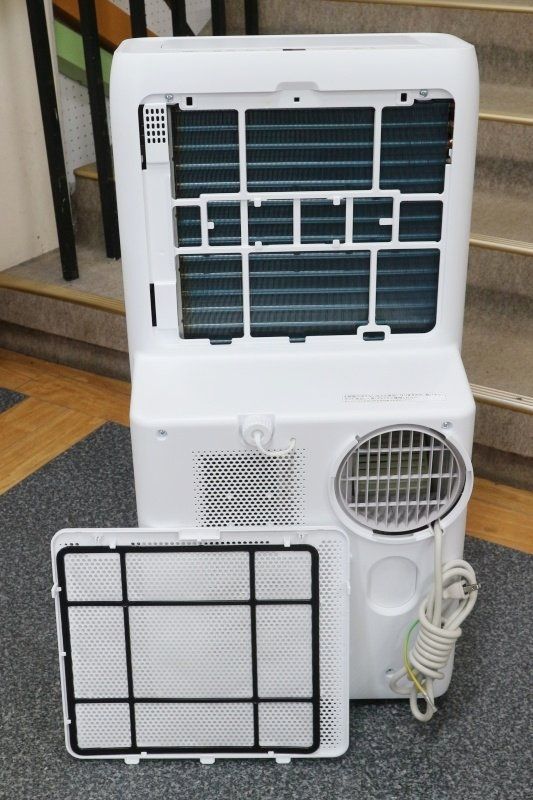 アイリスオーヤマ ポータブルクーラー IPA-3523G 2024年製 中古 中古動作品 美品 アイリスオーヤマ ポータブルクーラー IPA-3523G 2024