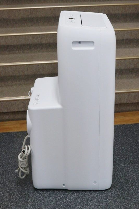 中古動作品 美品 アイリスオーヤマ ポータブルクーラー IPA-3523G 2024
