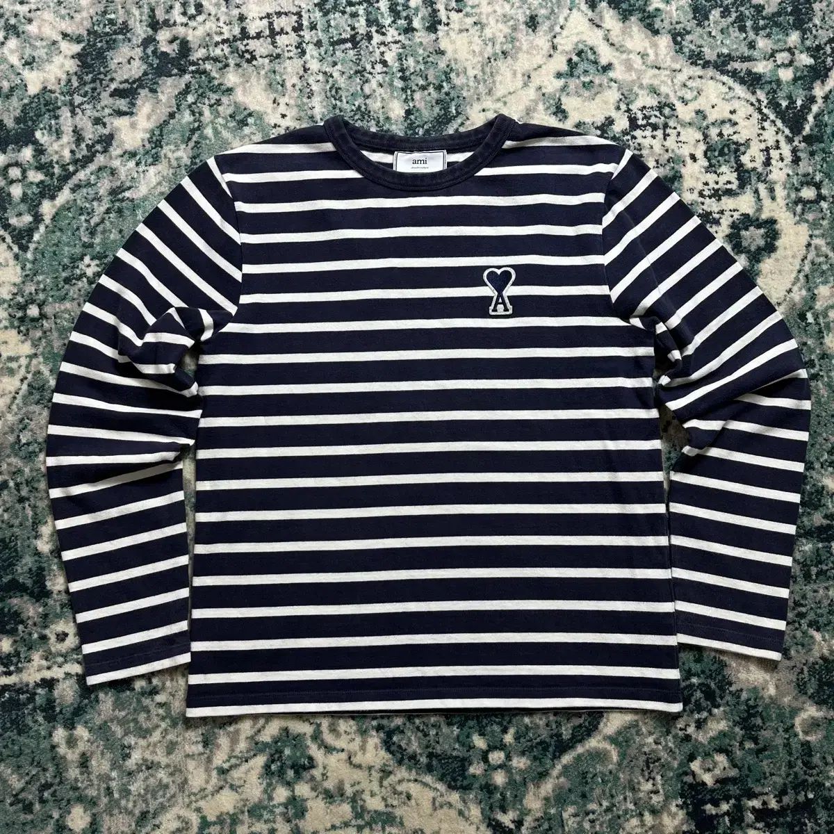 人気，新作 AMI アミ ストライプ ロングスリーブ Tシャツ (S)