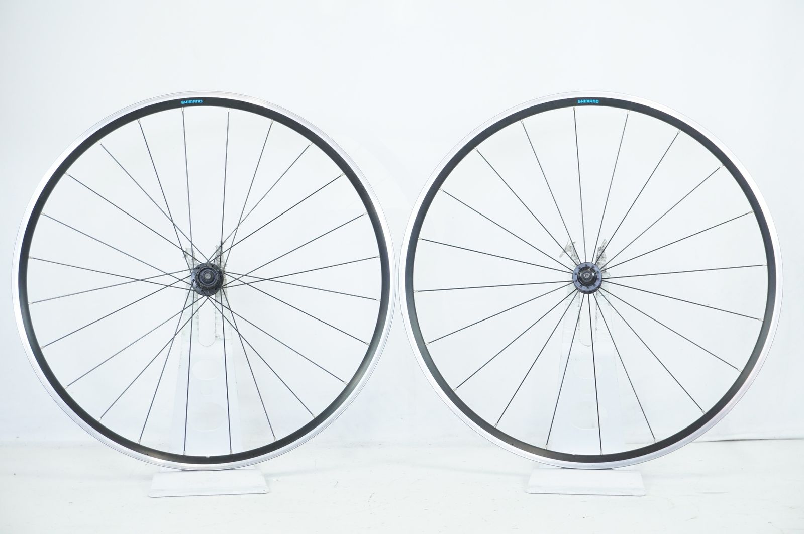 Shimano WH-RS100 (17c) ホイールセット（未走行） 通学ロードにシマノ 