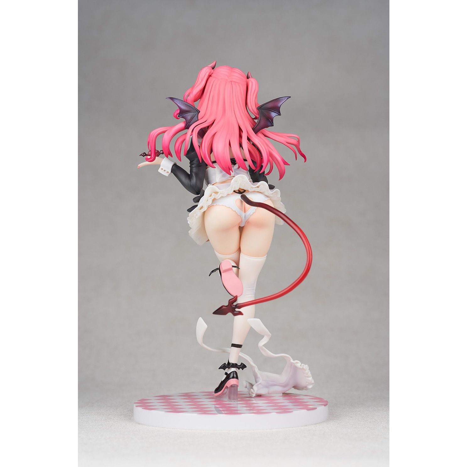 (再販) リリア 1/7 完成品 フィギュア(PF385) DCTer/PLUM(プラム) 再販) リリア 1/7 完成品 フィギュア(PF385) DCTer/PLUM(プラム