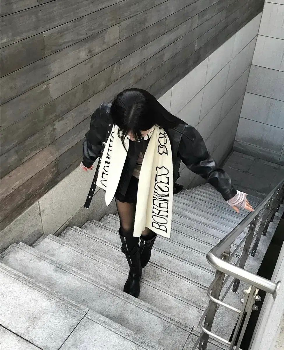 BOHEMSEO ボヘミアンソウル JACQUARD KINT MUFFLER BLACK&IVOR 【公式