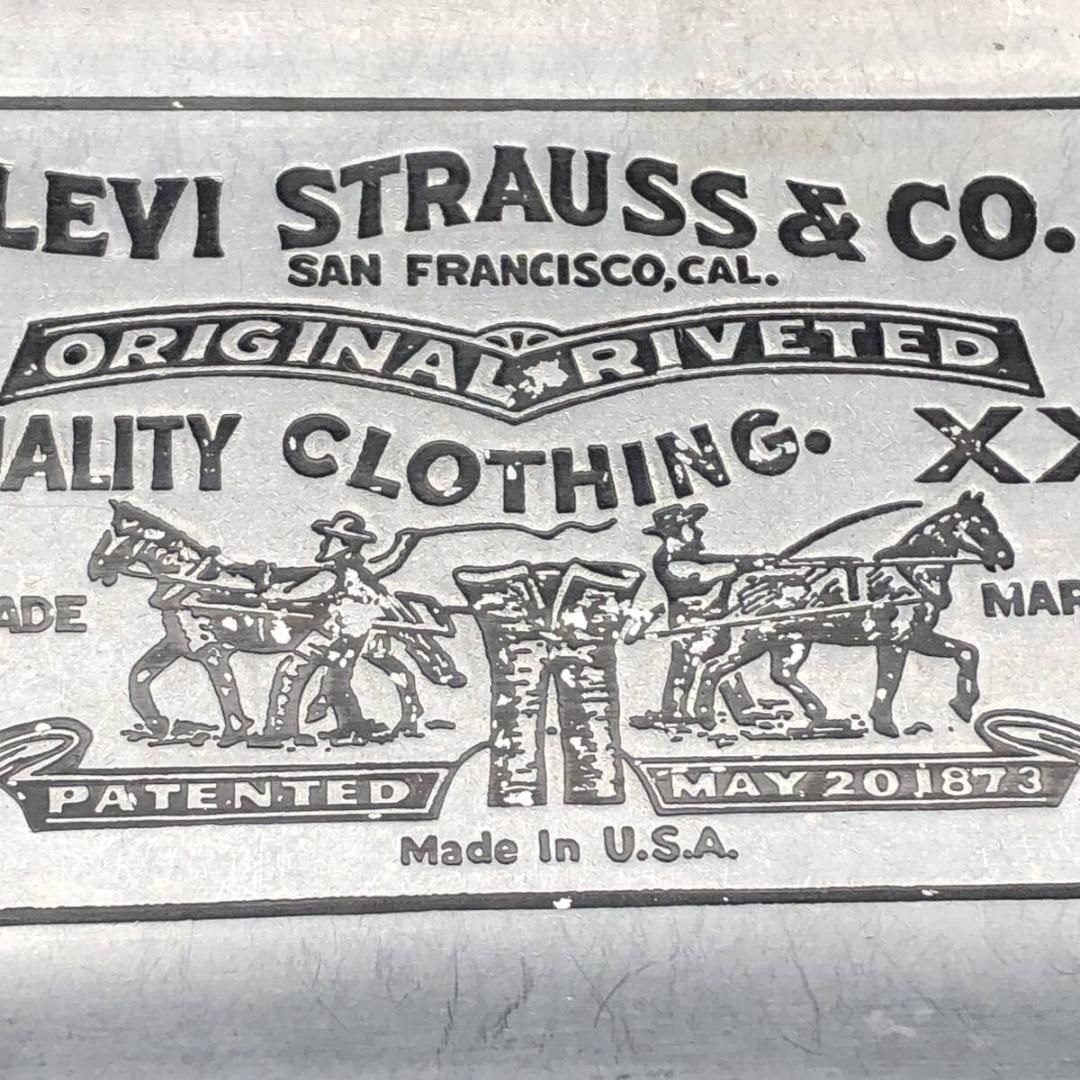 LEVIS リーバイス キャッシュトレイ ビンテージ 1970' トレイ 赤 LEVIS リーバイス キャッシュトレイ ビンテージ 1970' トレイ 赤