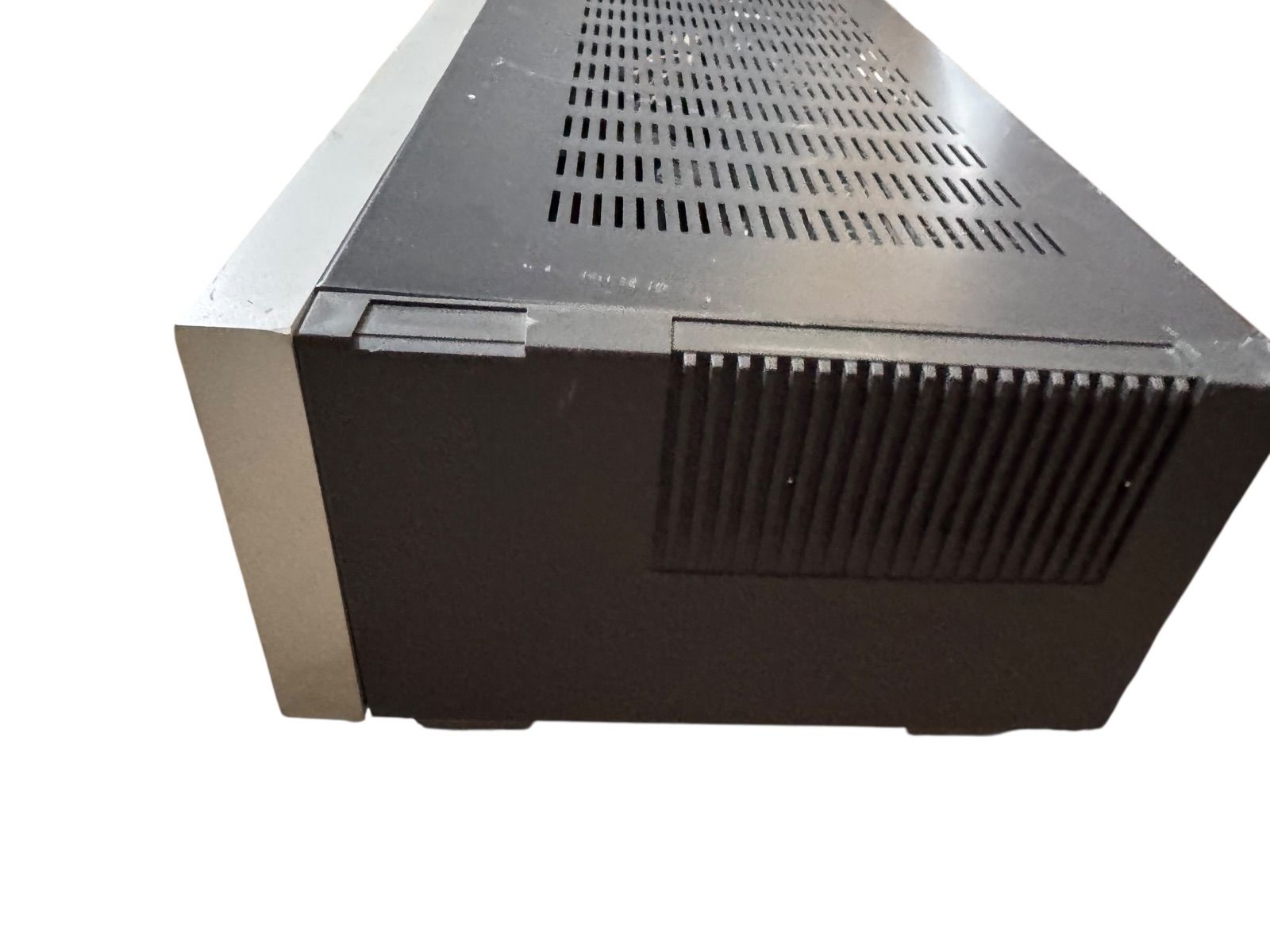 オーディオ機器 Sansui A-919 プリメインアンプ 通電確認のみ ジャンク扱い