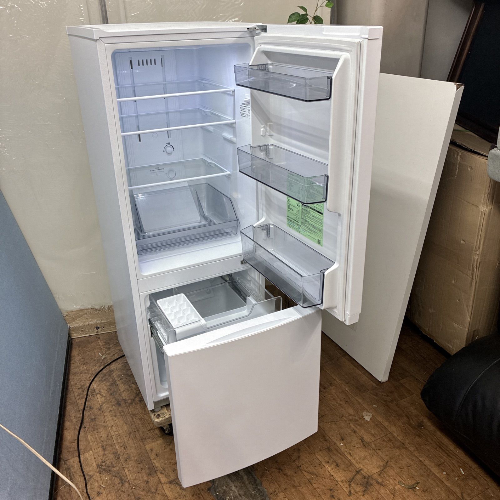 名古屋市近郊配送設置無料】S145 ⭐ TOSHIBA ❘ 東芝 2ドア冷蔵庫 