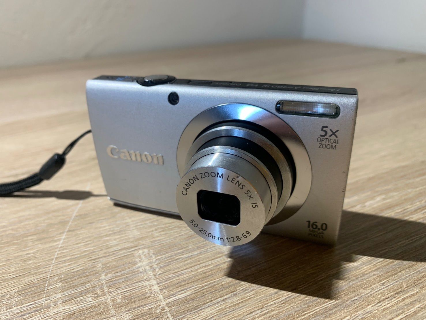 9158 Canon PowerShot A2400 IS シルバー デジカメ 動作確認済み 美品