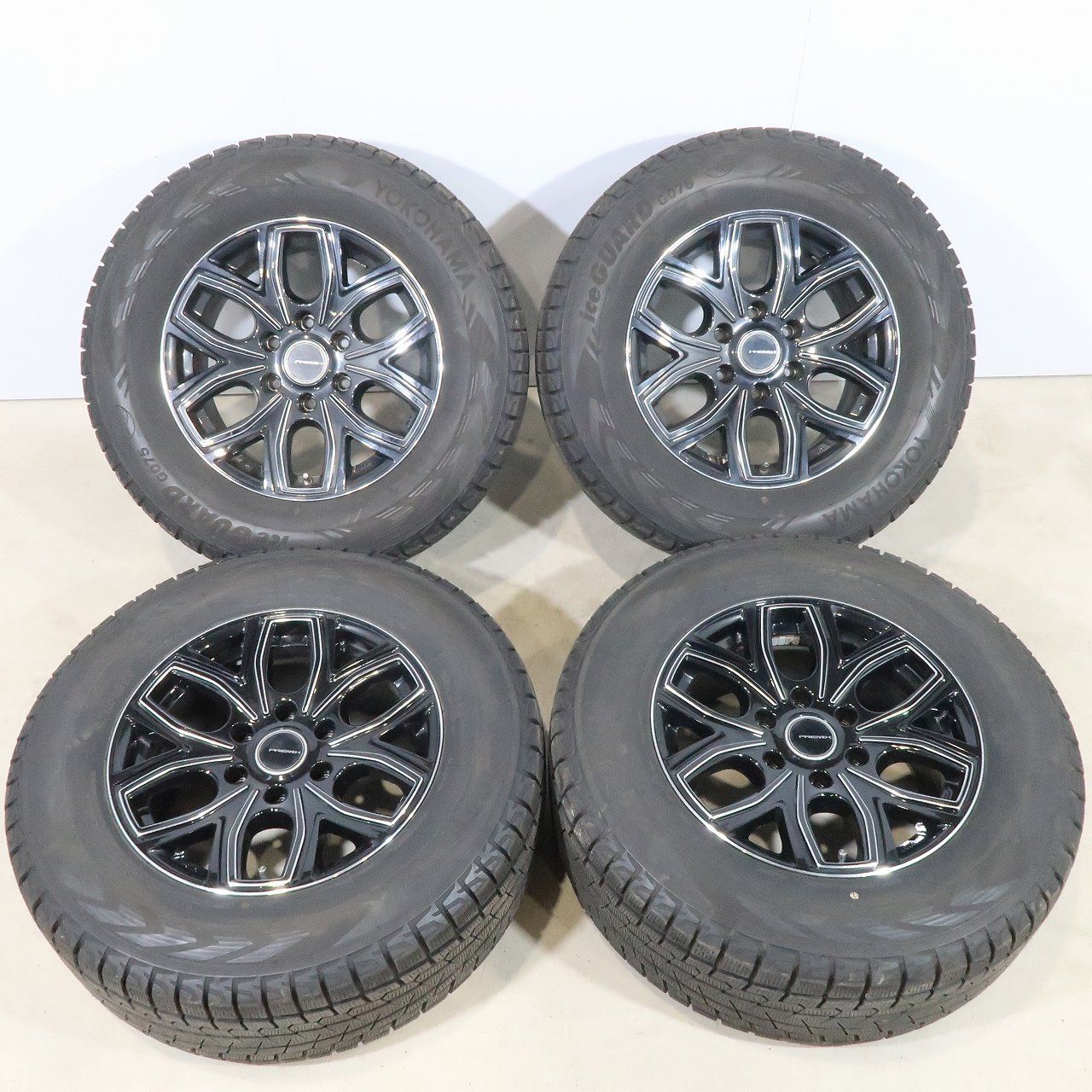 プラド ハイラックス サーフ 等 4本 PREMIX 飛車 17インチ 8J +25 6H 