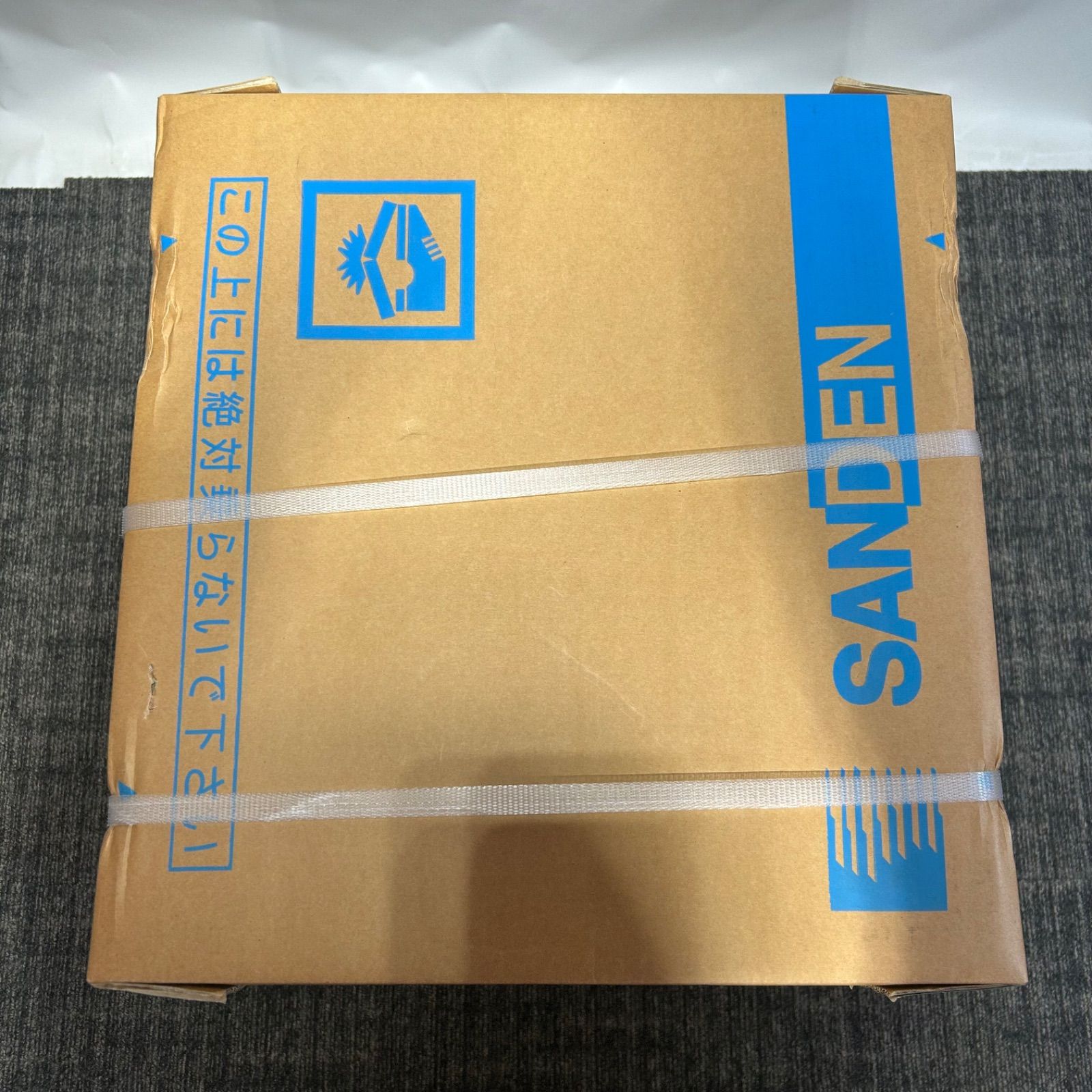 ✨新品/未使用✨【サンデン】 卓上型冷蔵ショーケース(前後扉) 型式AG