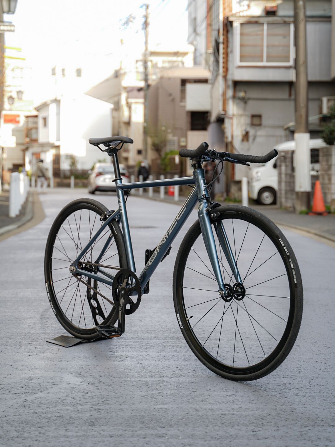 自転車 完成自転車 完成車 ピストバイク シングルスピード 街乗り 通勤