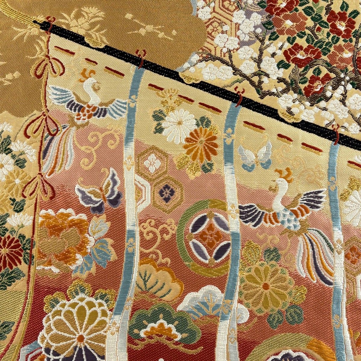 直営通販サイトです 袋帯 美品 秀品 全通全景乃図 几帳に花鳥文 箔