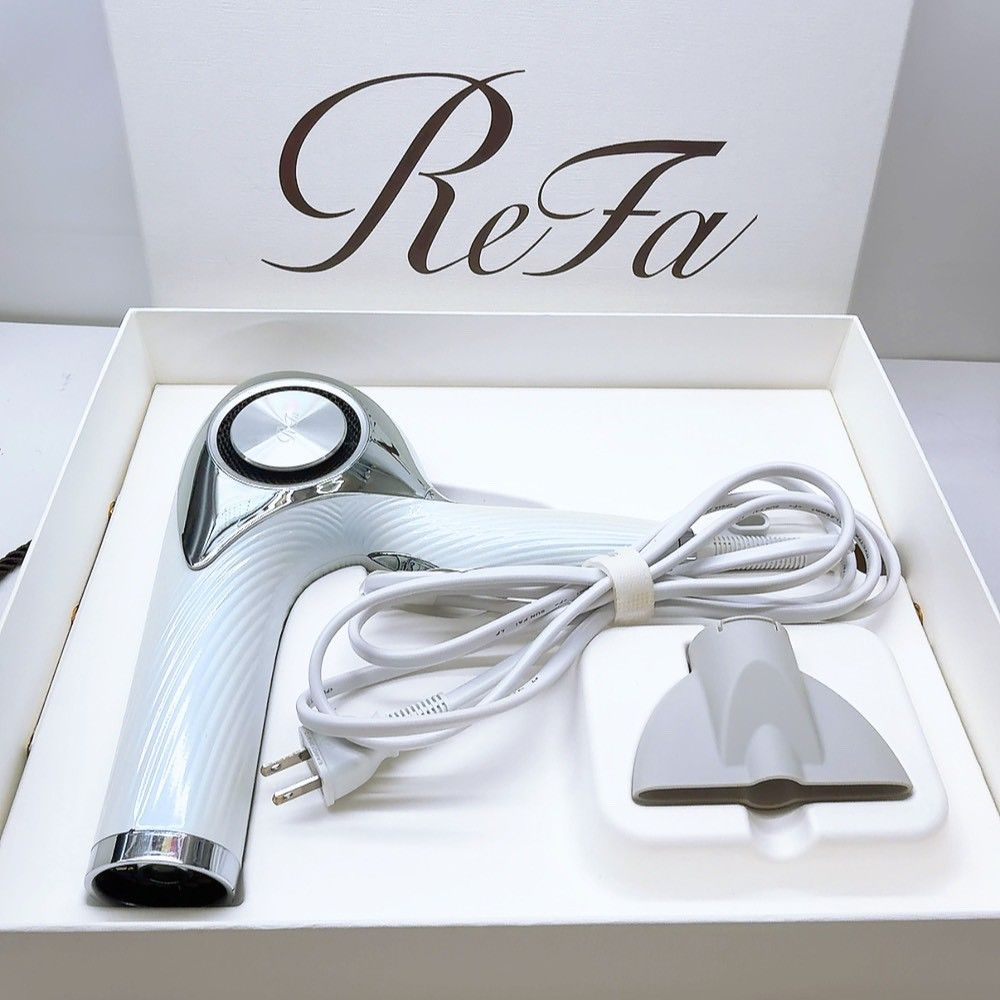 ほぼ未使用?付属品完備》 Refa リファ ビューティック ドライヤー プロ 