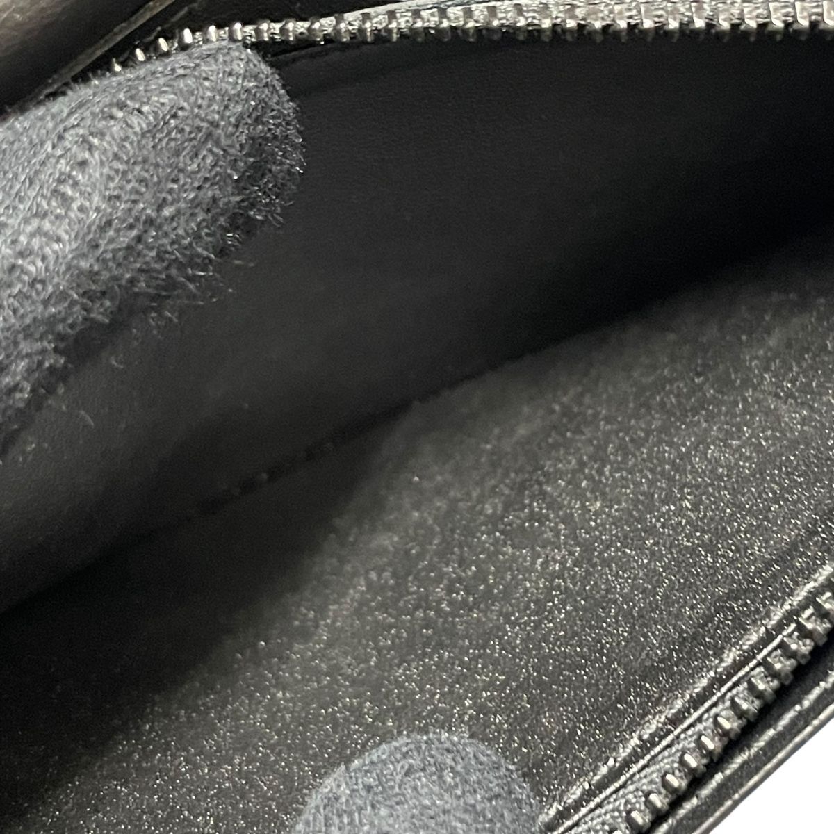中古】 LOUIS VUITTON ルイ・ヴィトン ポルトフォイユ・ブラザ タイガ 
