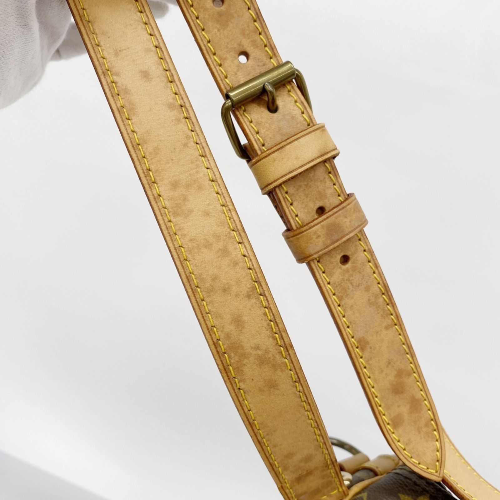 Buy from Japan Easily