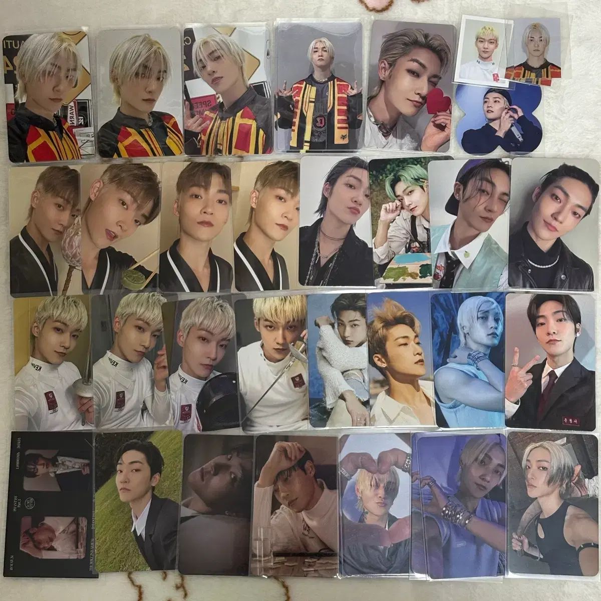 THE BOYZ(ザ・ボーイズ・ドボイズ) ケビン(KEVIN) トレカ まとめ THE BOYZ(ザ・ボーイズ・ドボイズ) ケビン(KEVIN) トレカ まとめ